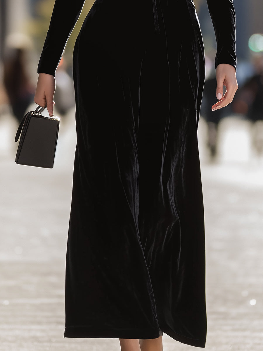 Elegant Black Velvet Maxi Dress