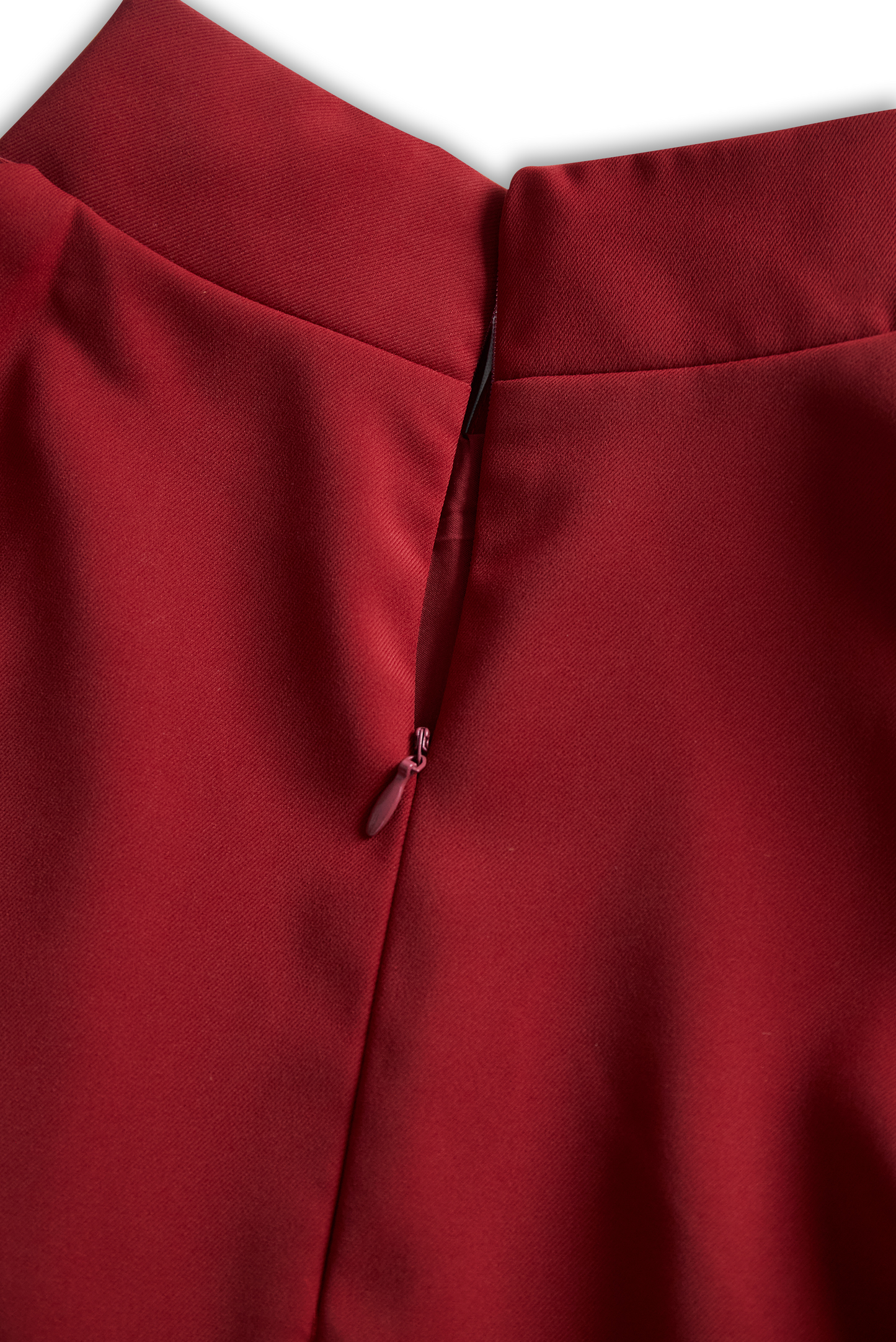 Elegant White Mandarin Collar Dress with Belt Design