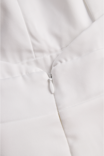 Elegant Satin Halter Jumpsuit With Adjustable Necklace-style Single Chain